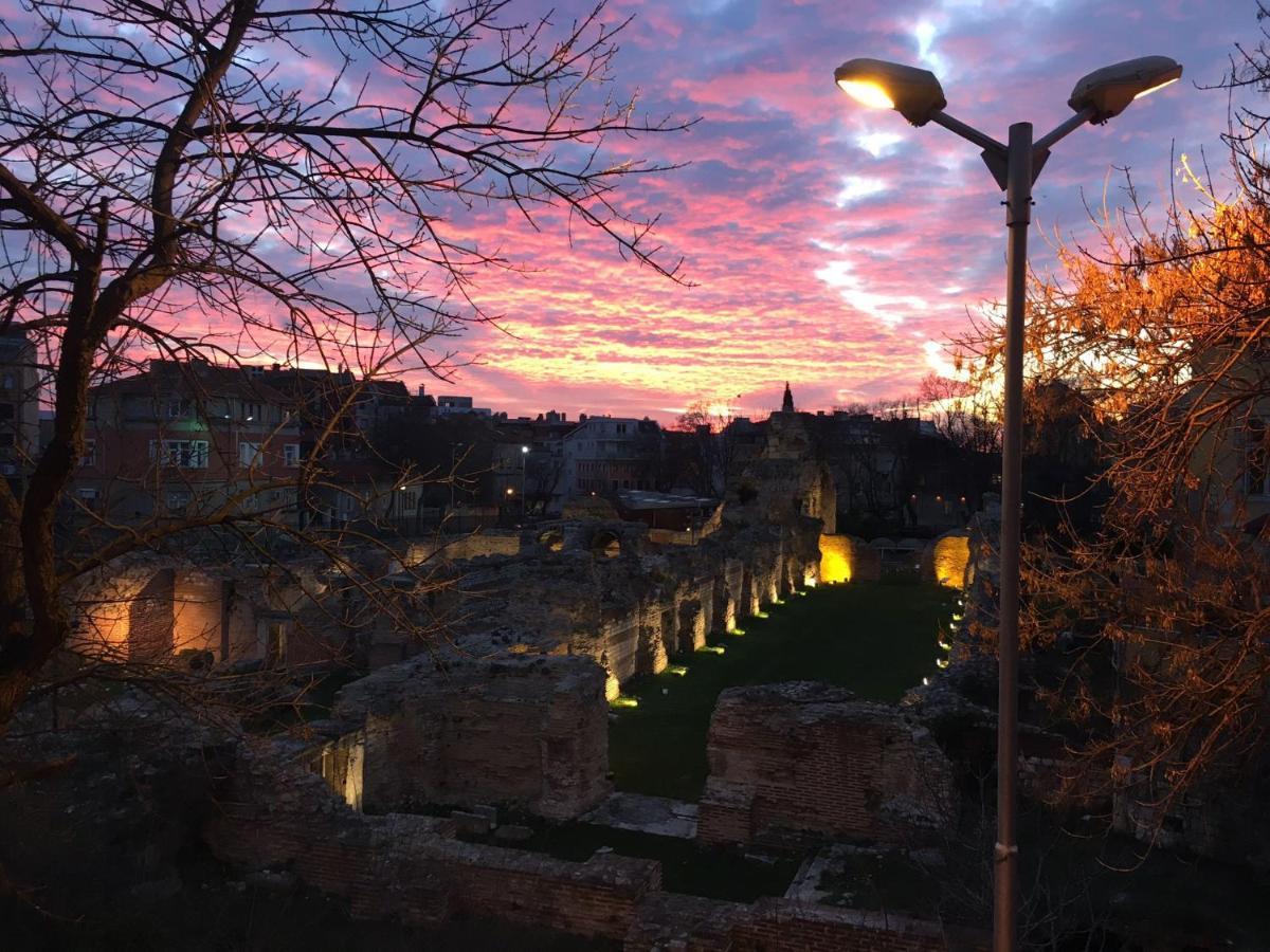 Roman Thermae 2Bdrm Sunny Apartment Варна Экстерьер фото