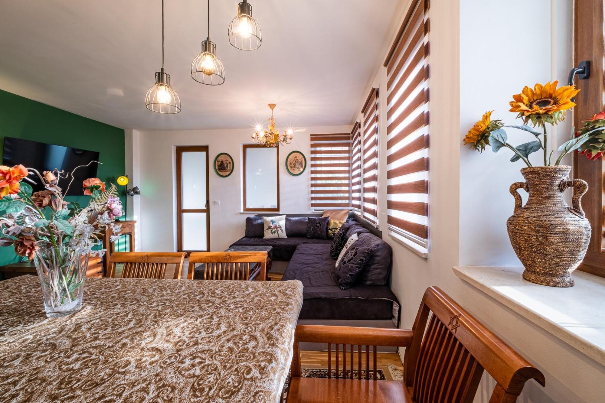 Roman Thermae 2Bdrm Sunny Apartment Варна Экстерьер фото