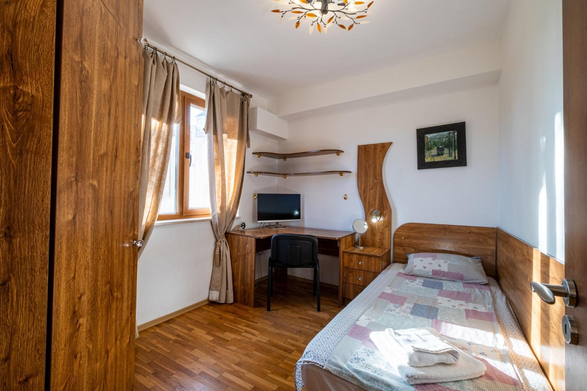 Roman Thermae 2Bdrm Sunny Apartment Варна Экстерьер фото