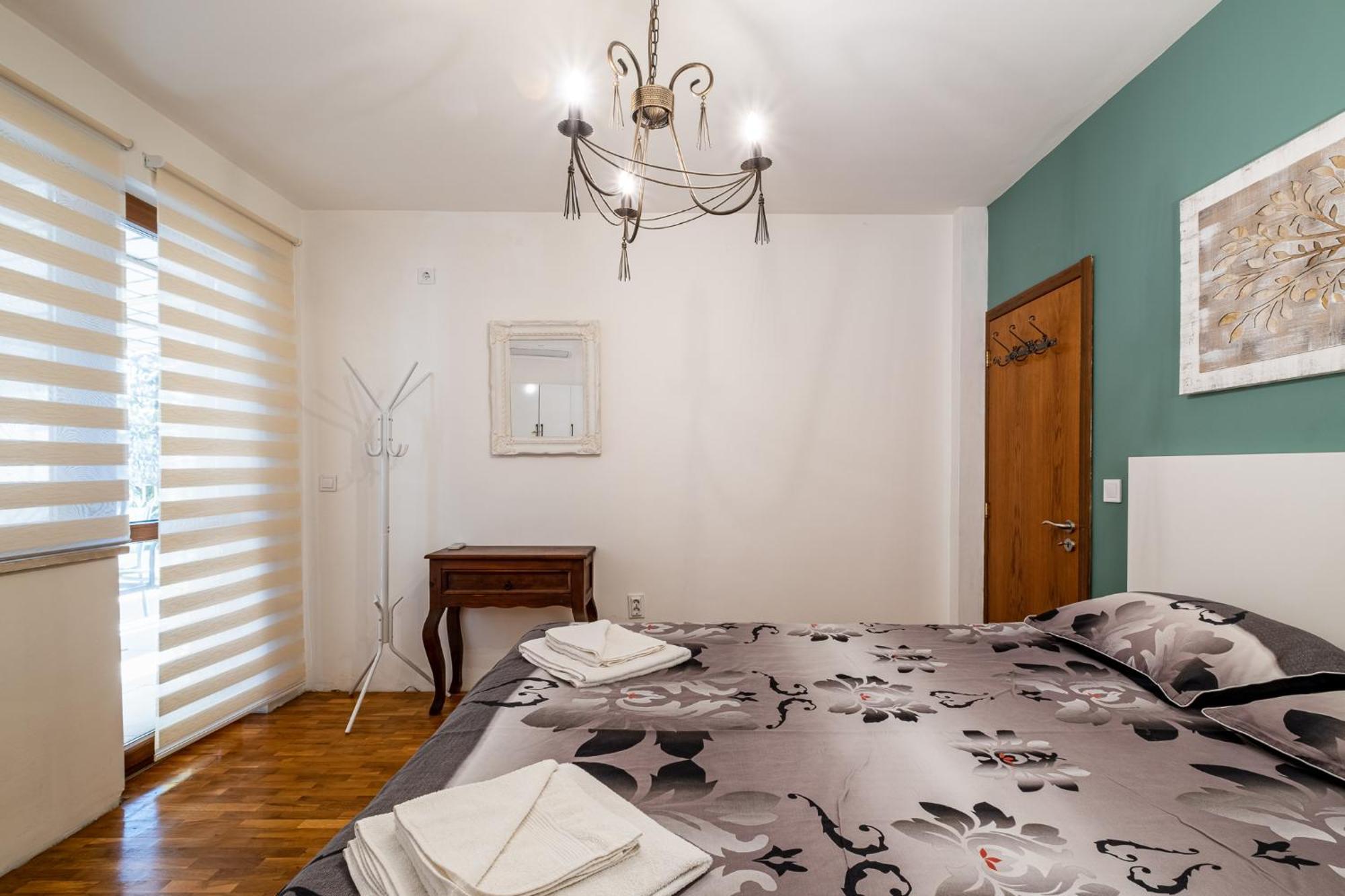 Roman Thermae 2Bdrm Sunny Apartment Варна Экстерьер фото